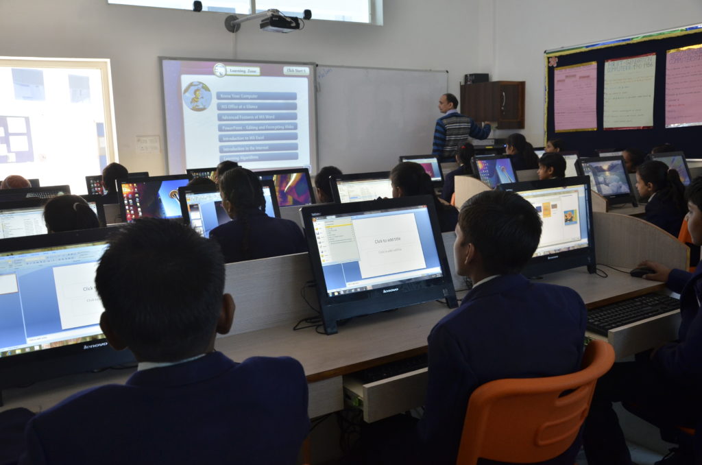COMPUTER COURSE